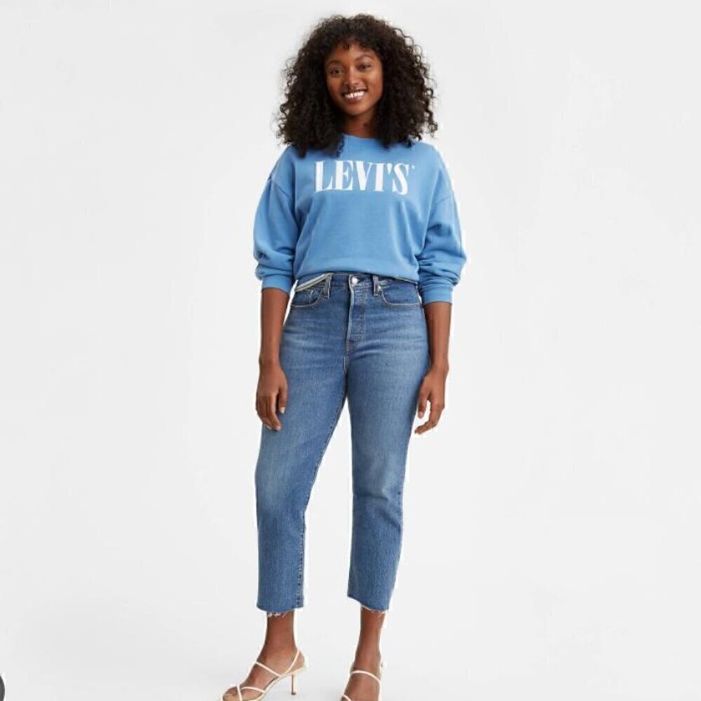 Levi's Medium Wash Raw Hem Wedgie Jeans - Size 26